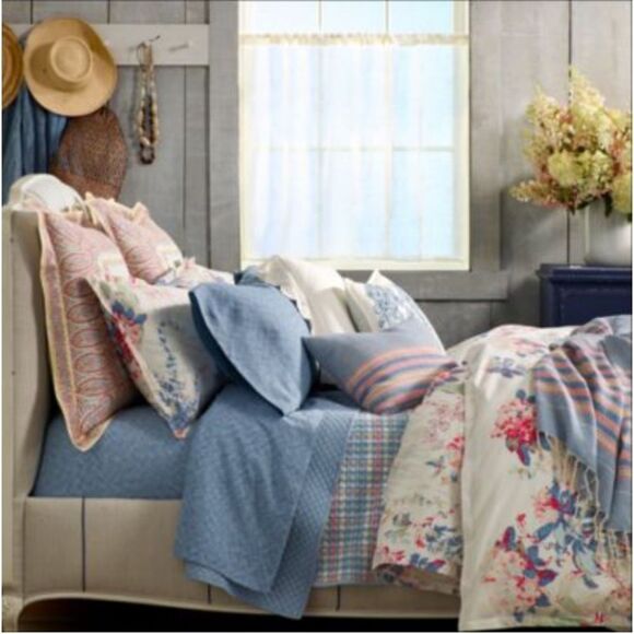 Ralph Lauren Hithers Throw Blanket 54” X 72” - Picture 3 of 4